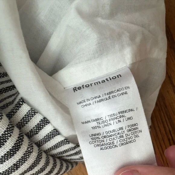Reformation Eve 100% linen Romper Charcoal and White Striped 6 like new - Picture 5 of 7